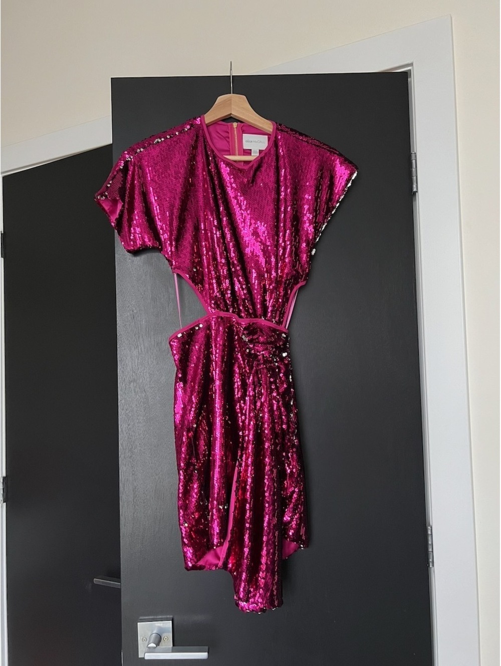 alice McCALL Electric Orchid Mini Knot Dress Pink Sequin Cutout Mini Dress US 2 - Picture 2 of 6